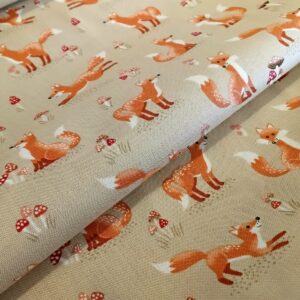 Hello Autumn Foxes cream