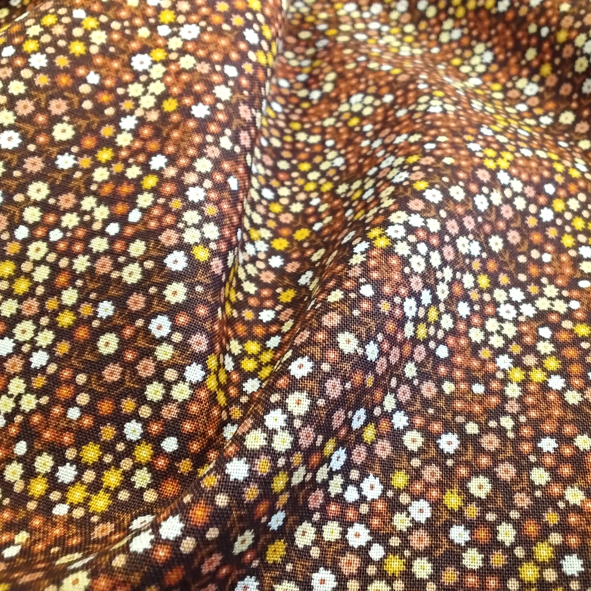 Hello Autumn - Ditsy Brown