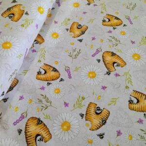 Queen Bee - Bee Hives