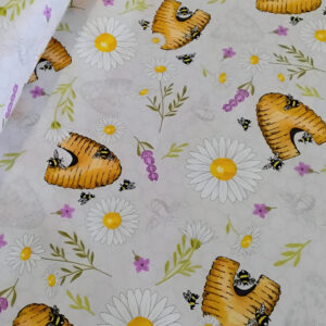 Queen Bee - Bee Hives